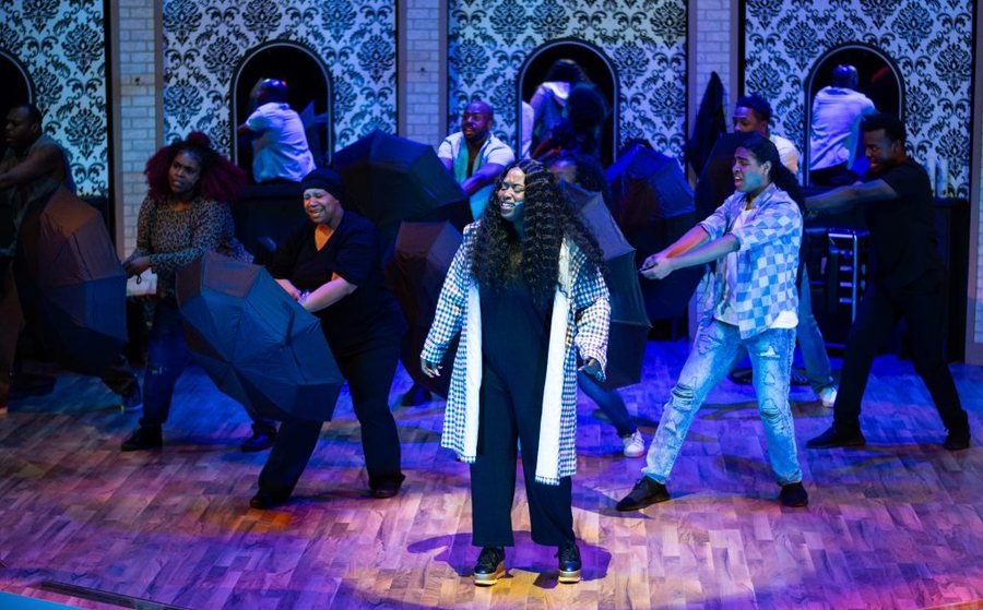 A scene from The Salon at Black Ensemble Theater